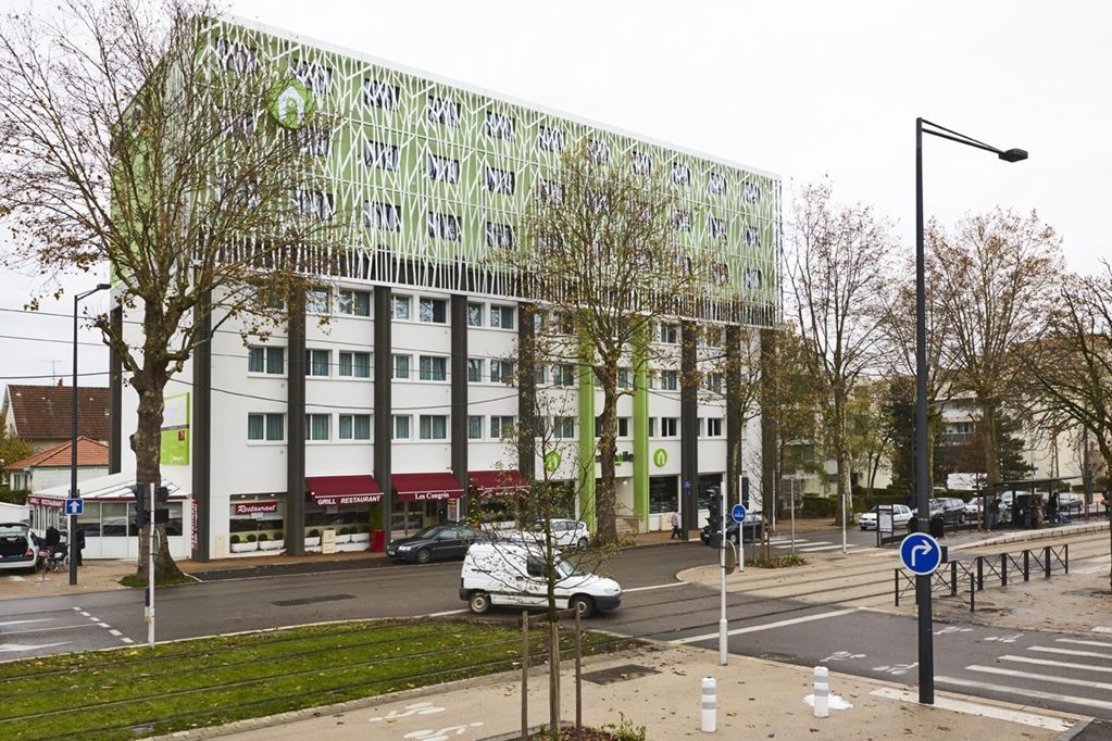 Hotel Campanile Dijon Congres Clemenceau Exterior foto